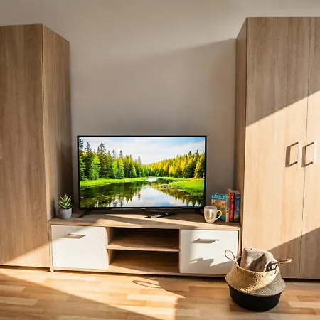 Modernes 5-Personen Apartment Mit Bequemen Boxspringbetten, Wlan, 3X Tv, Vollausgestatteter Kueche Appartement