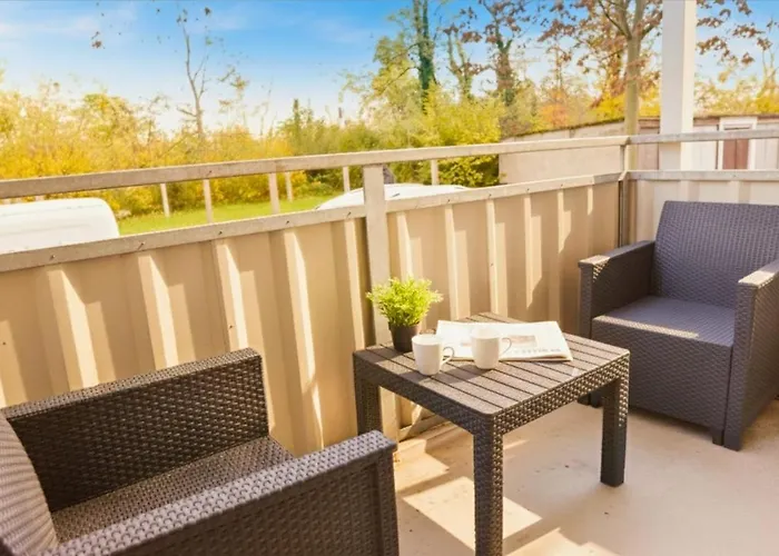 Modernes 5-personen Mit Kostenlosen Parkplaetzen, Boxspringbetten, Wlan, 3x Tv, Vollausgestatteter Kueche *